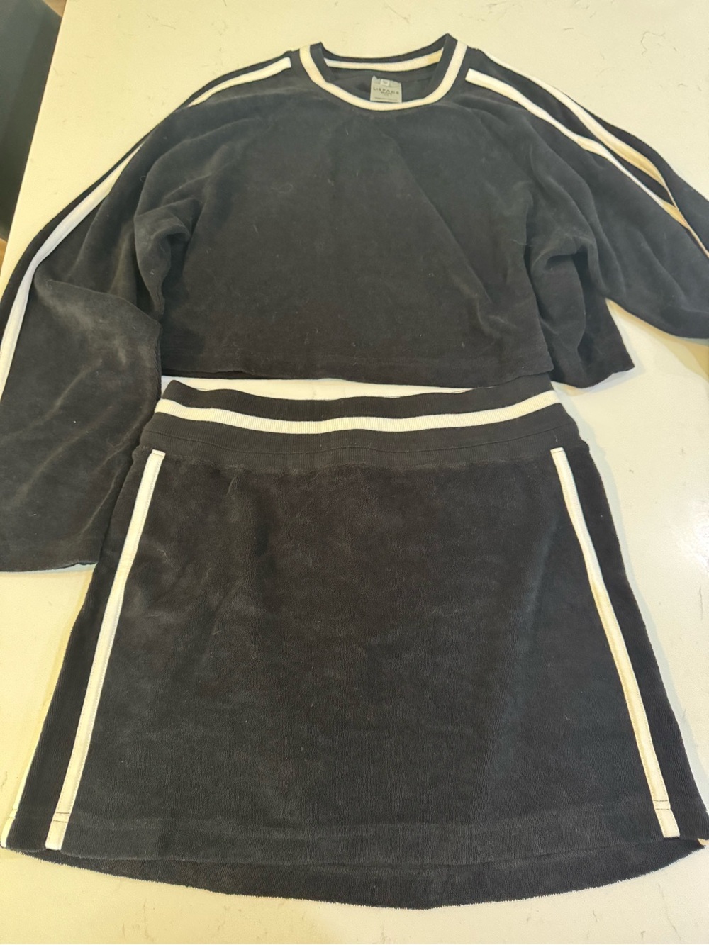 l*space Black Velour Cropped Top & Skirt Set with White Trim